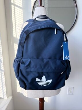 elite pro nike backpack Varsity (32L) lined pocket offers space Salmon SKU:STLSW30000C Nike Brasilia Mesh Backpack